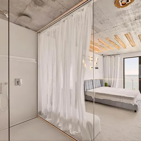 3 Bedrooms Design Lux 