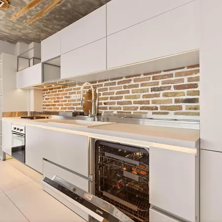 3 Bedrooms Design Lux 