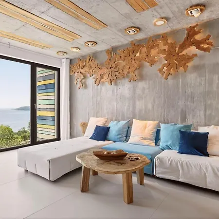 Apartment Bamboo Garden 