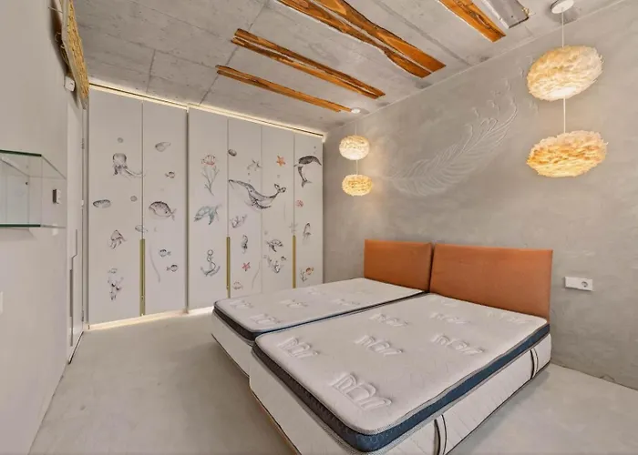 3 Bedrooms Design Lux 