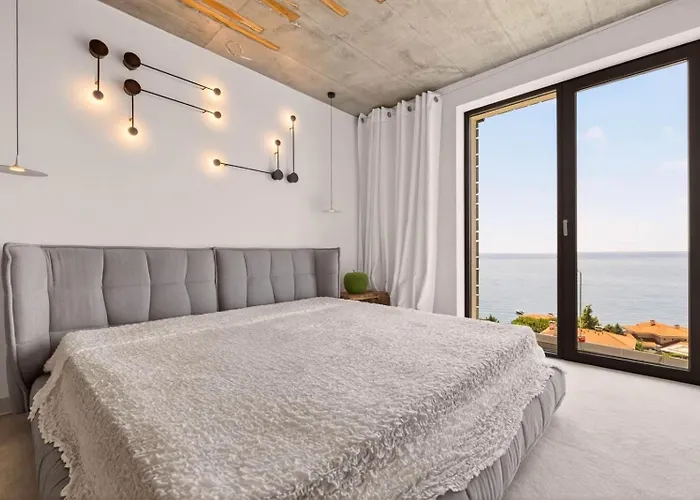 3 Bedrooms Design Lux 